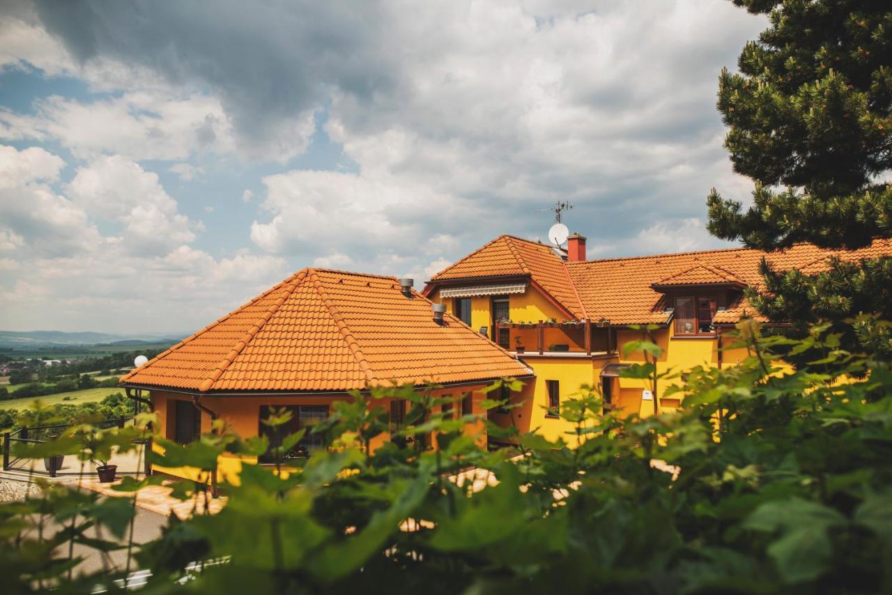 Apartmany Na Vyhlidce Paseka  Exterior photo